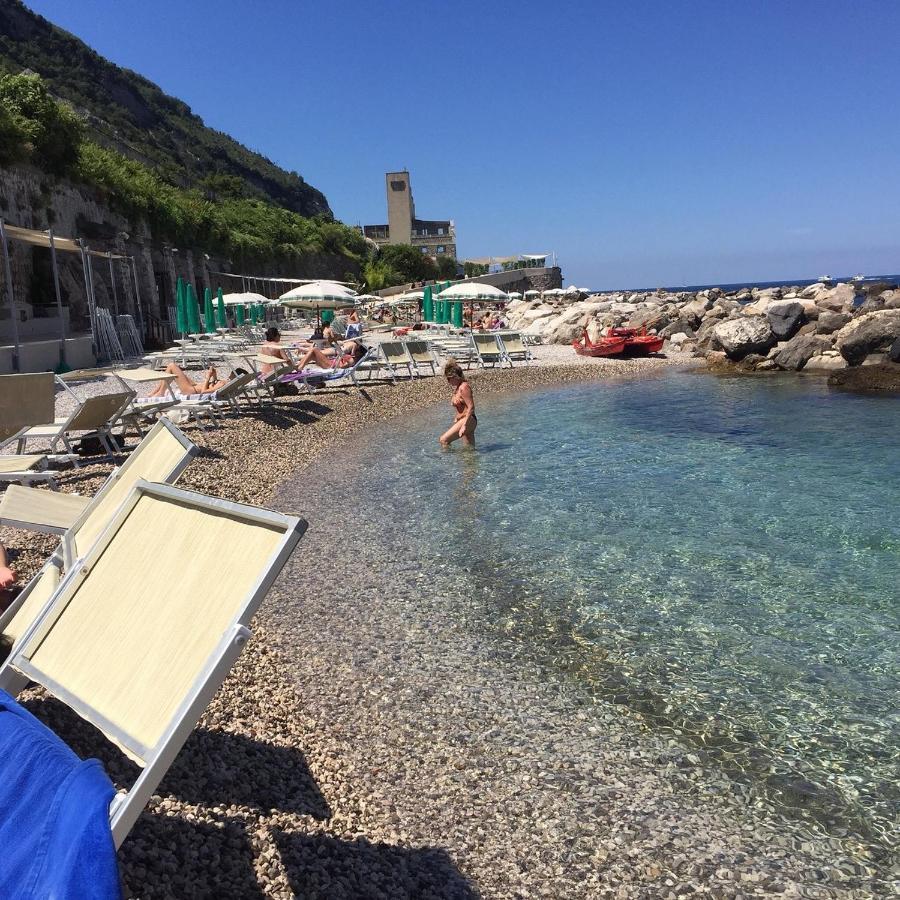Stabia Holiday House Castellammare di Stabia Buitenkant foto